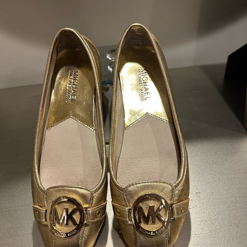 Michael Kors Metallic Gold Leather Logo Ballet Flats - Picture 2 of 7